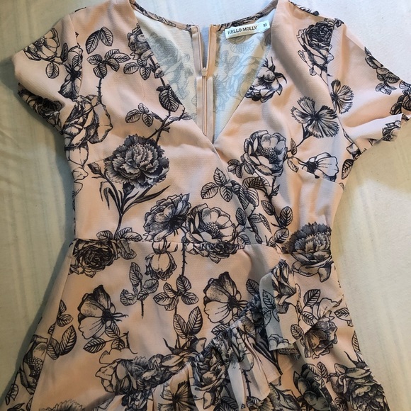 Hello Molly dress - Picture 4 of 4